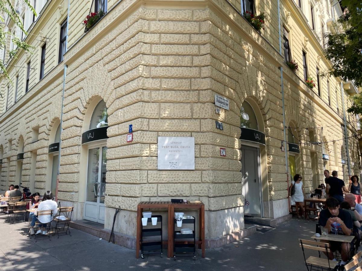 Sweet & Spicy - Brand New With Balcony Apartment *